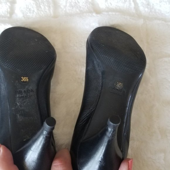 Prada Black Heels with Round Toe - Picture 7 of 10